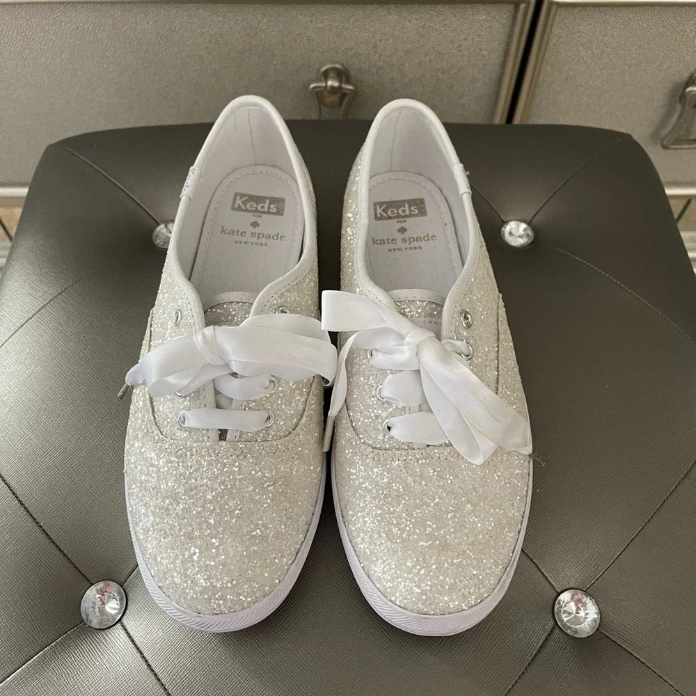 Kate Spade glitter sneakers - Picture 2 of 2